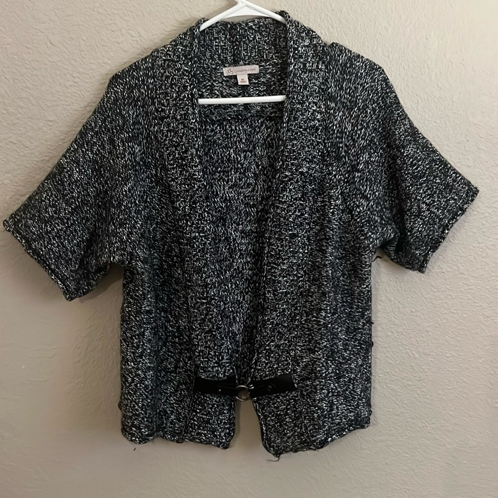 Arcrylic and wool blend black/white tweed vest XL size but fits more like Large